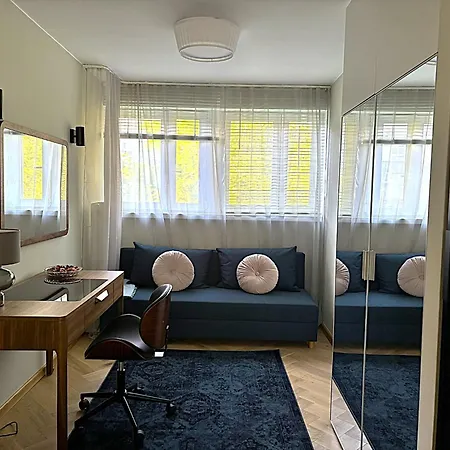 In The Heart Of Luxury Apartment